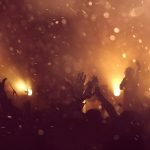 Pasja do zaspokajania potrzeb publiki i potrzeba uwielbienia.